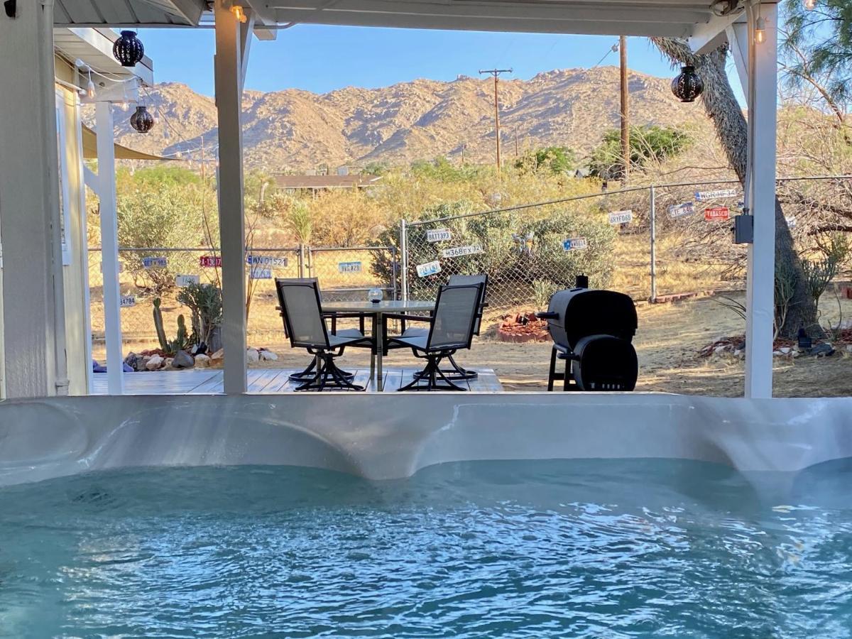 Float Pool, Hot Tub, Sauna, Views, Telescope-Skywatchers Haven Joshua Tree Exteriér fotografie